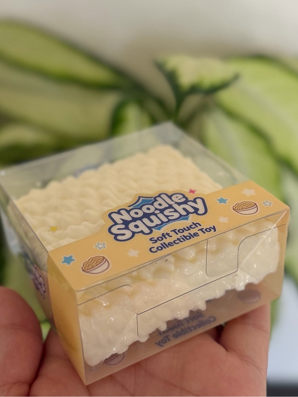 Crunchy Noodle Squishy- Cream